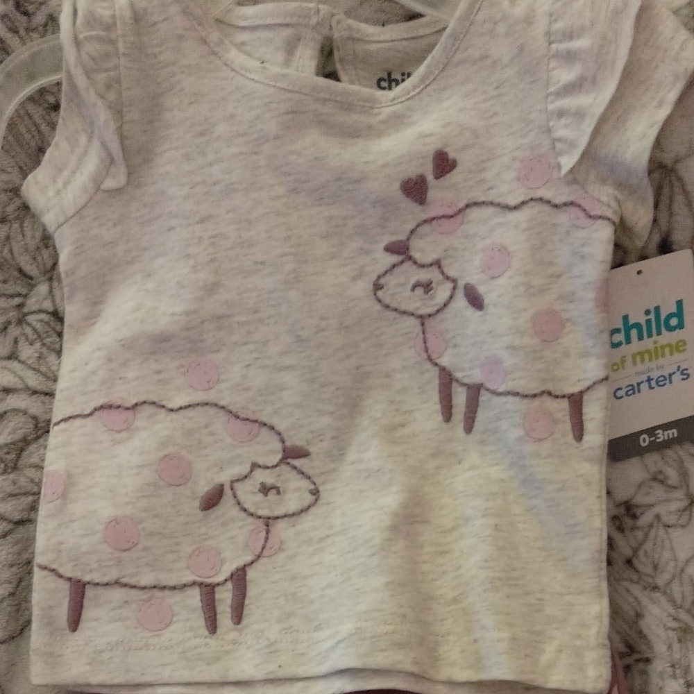 Four beautiful little girls outfits and onies